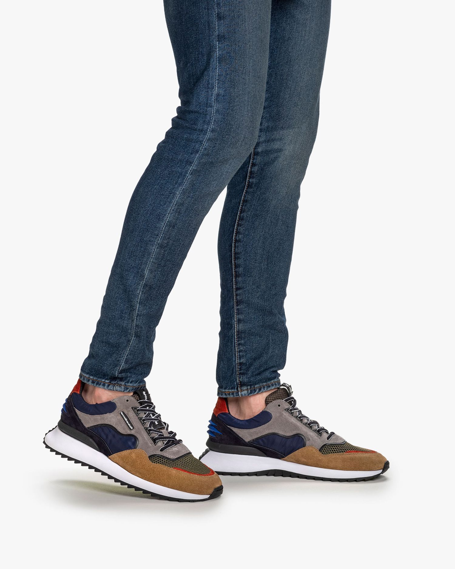 Floris v Bommel Sneaker 16478/01 Grijs Suede/Beige - Bormans Modeschoenen