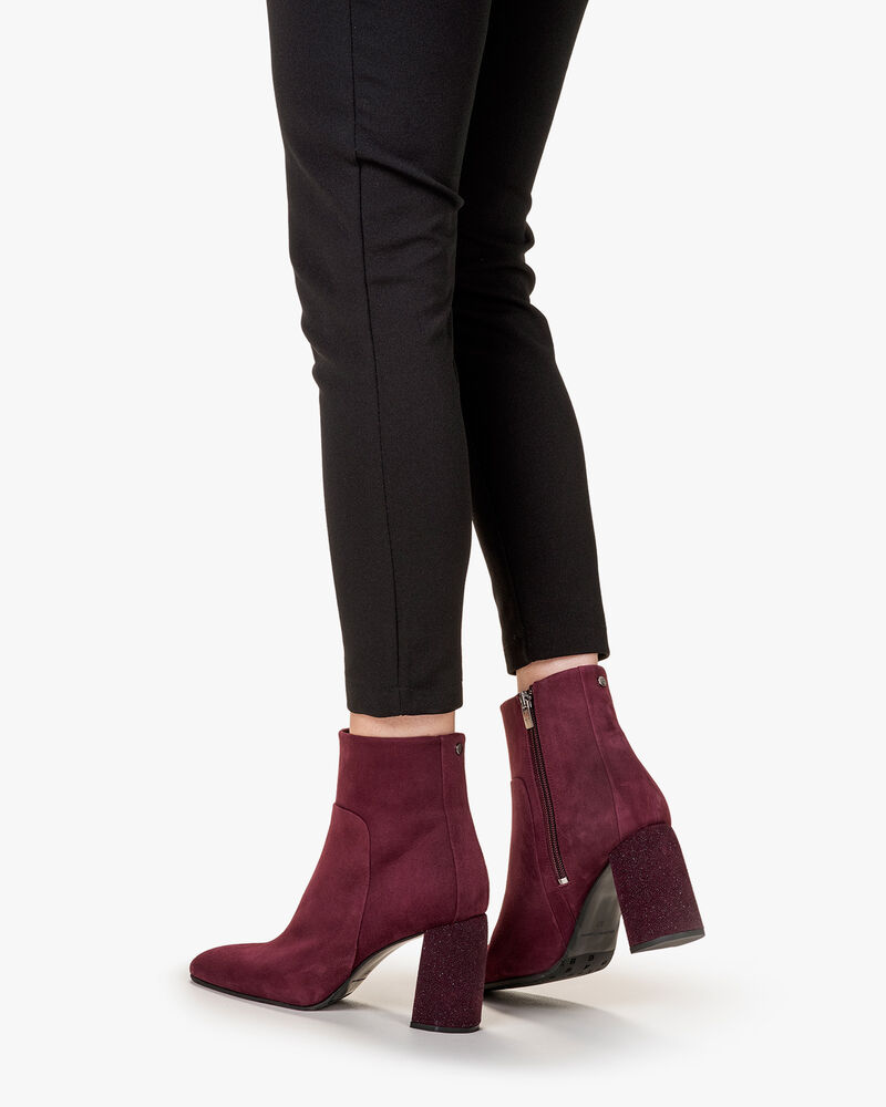 Ankle boot suede bordeaux red