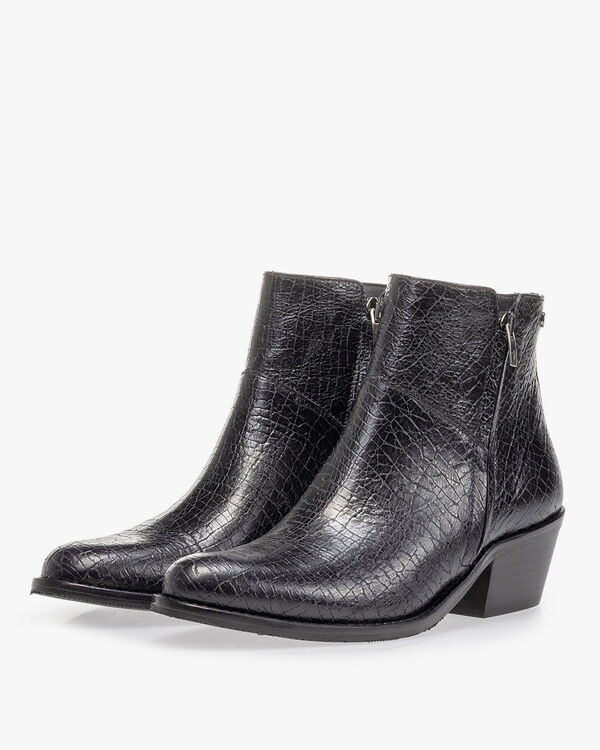 Ankle boot craquelé leather black