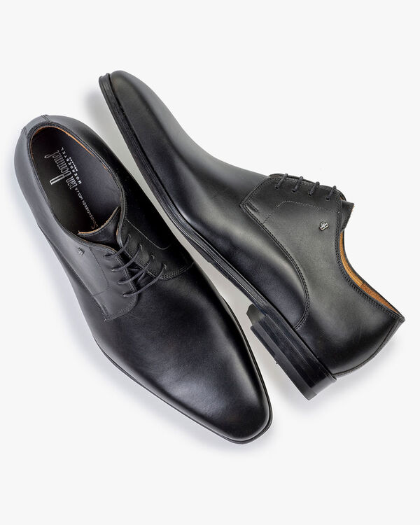 Lace shoe calf leather black