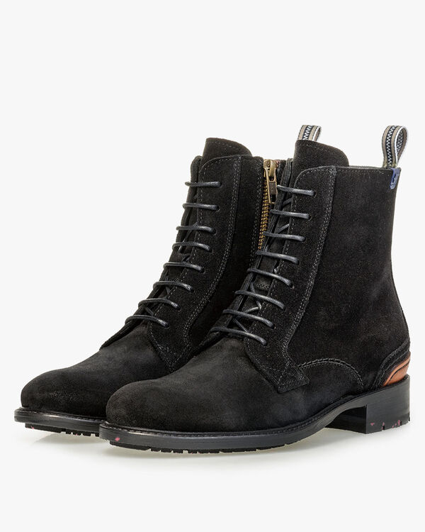 Lace boot suede black
