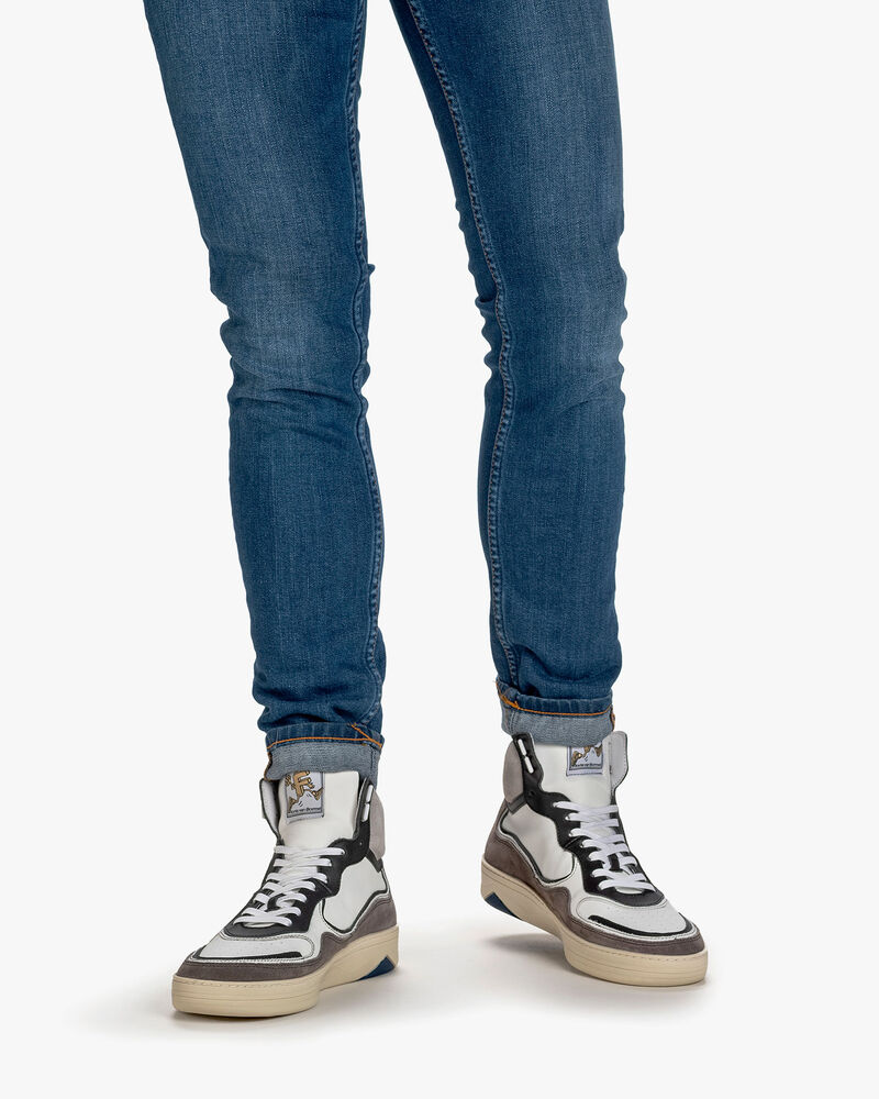 Sneaker calf leather black