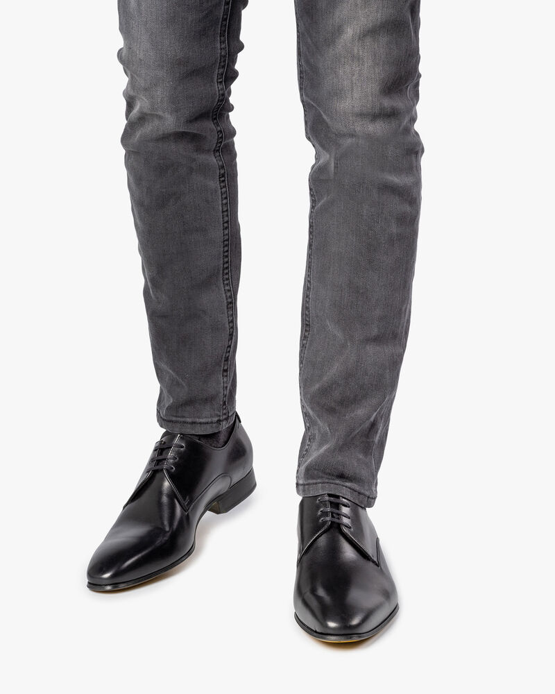 Lace shoe calf leather black