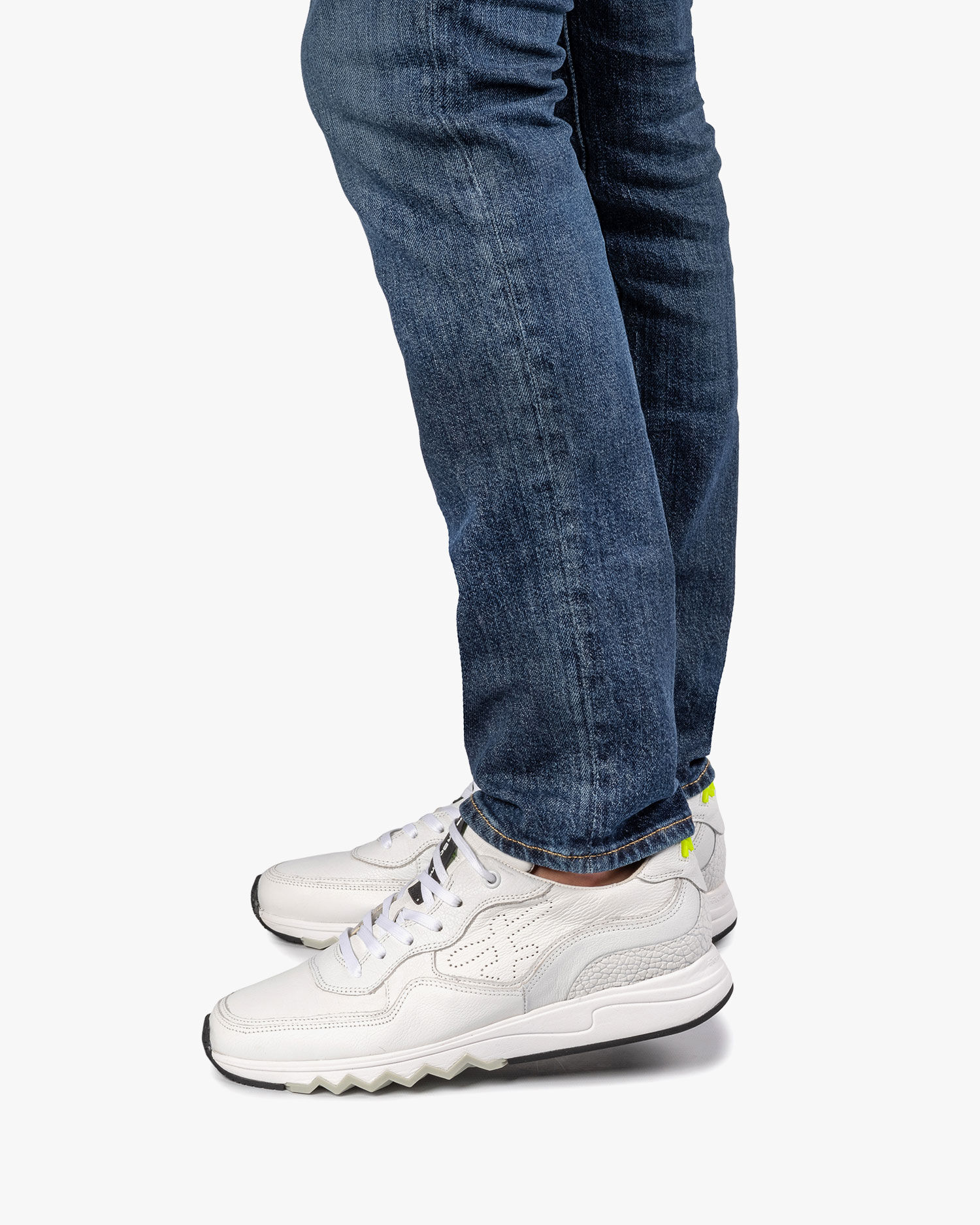 White leather sneaker 16093/05 | Floris van Bommel®