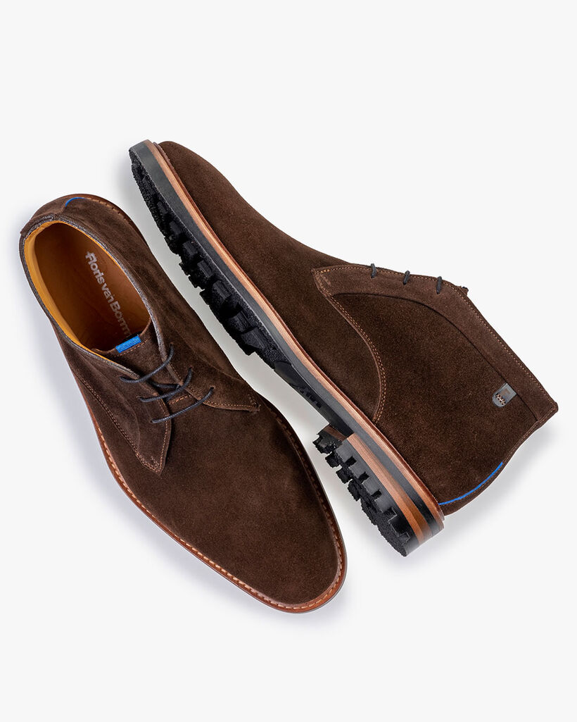 Lace boot suede dark brown