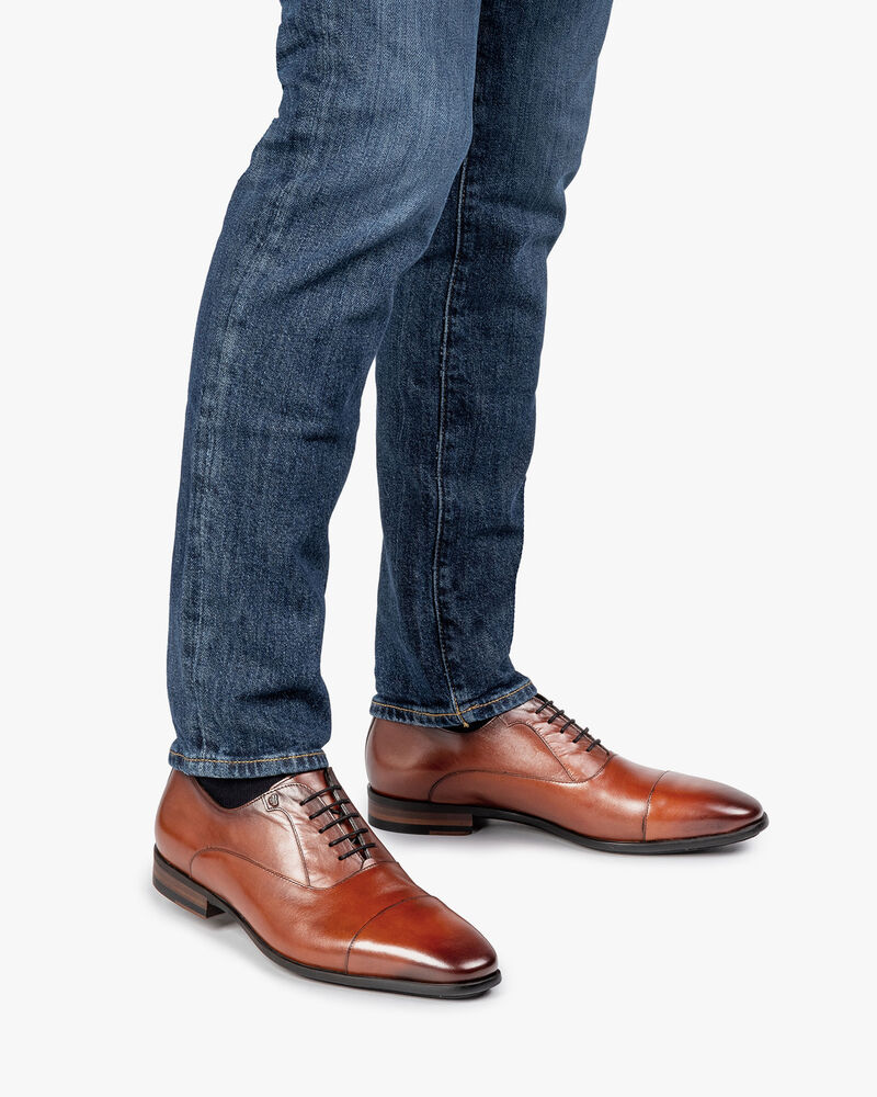 Cognac-coloured lace shoe