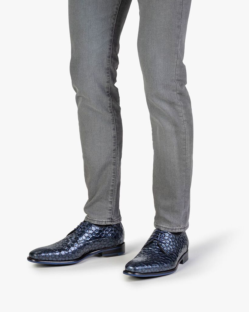 Lace shoe metallic print blue