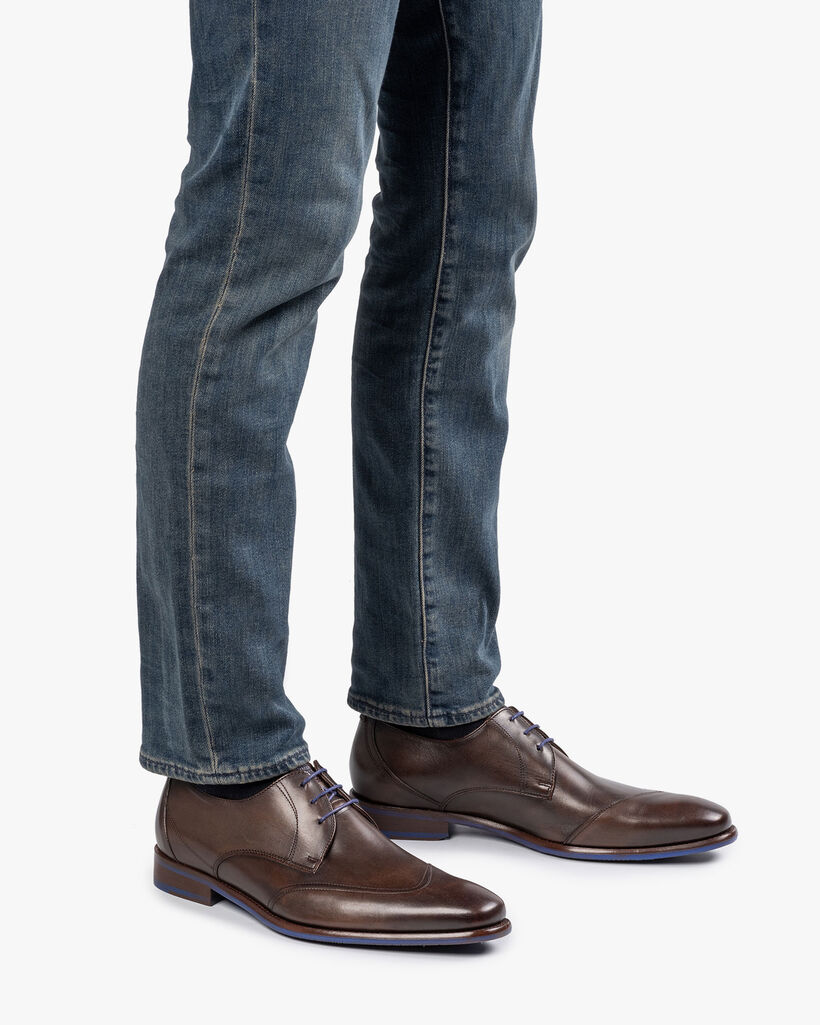 Lace shoe dark brown calf leather