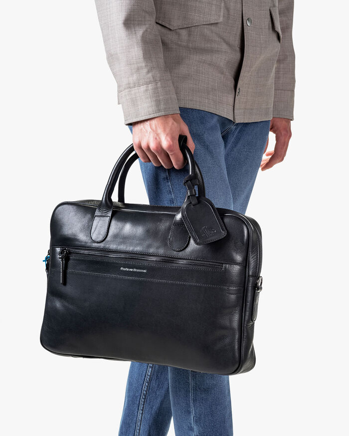 Office sleeve leather black