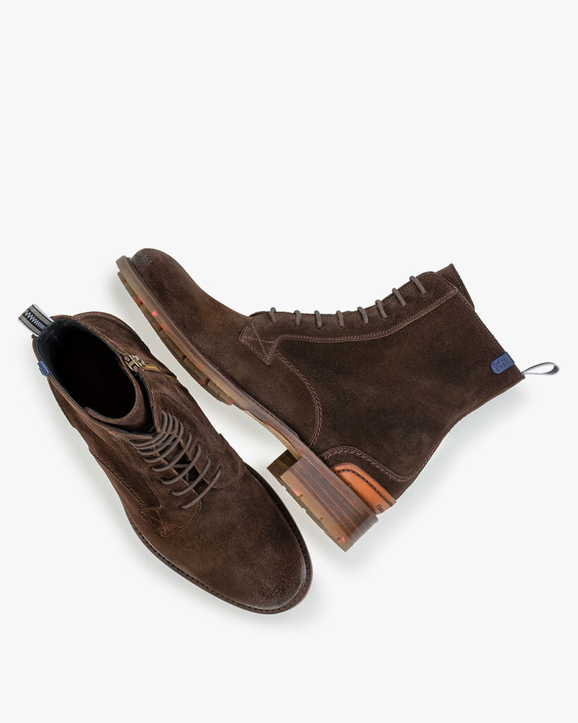 Lace boot suede dark brown