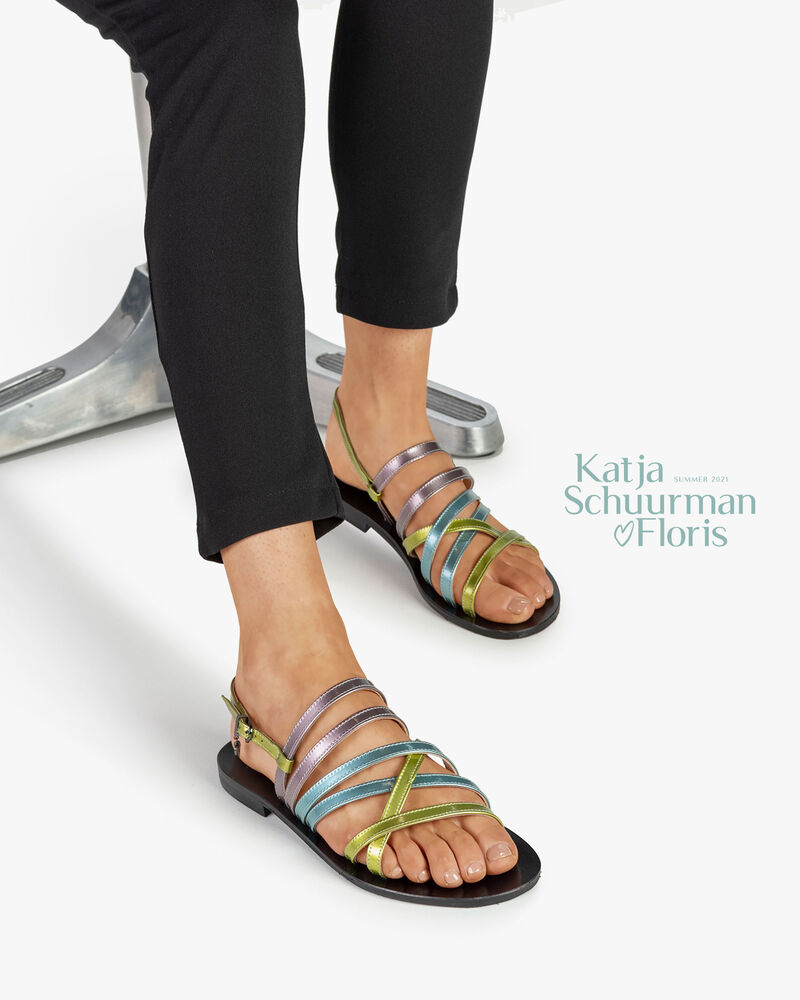 Sandal patent leather green