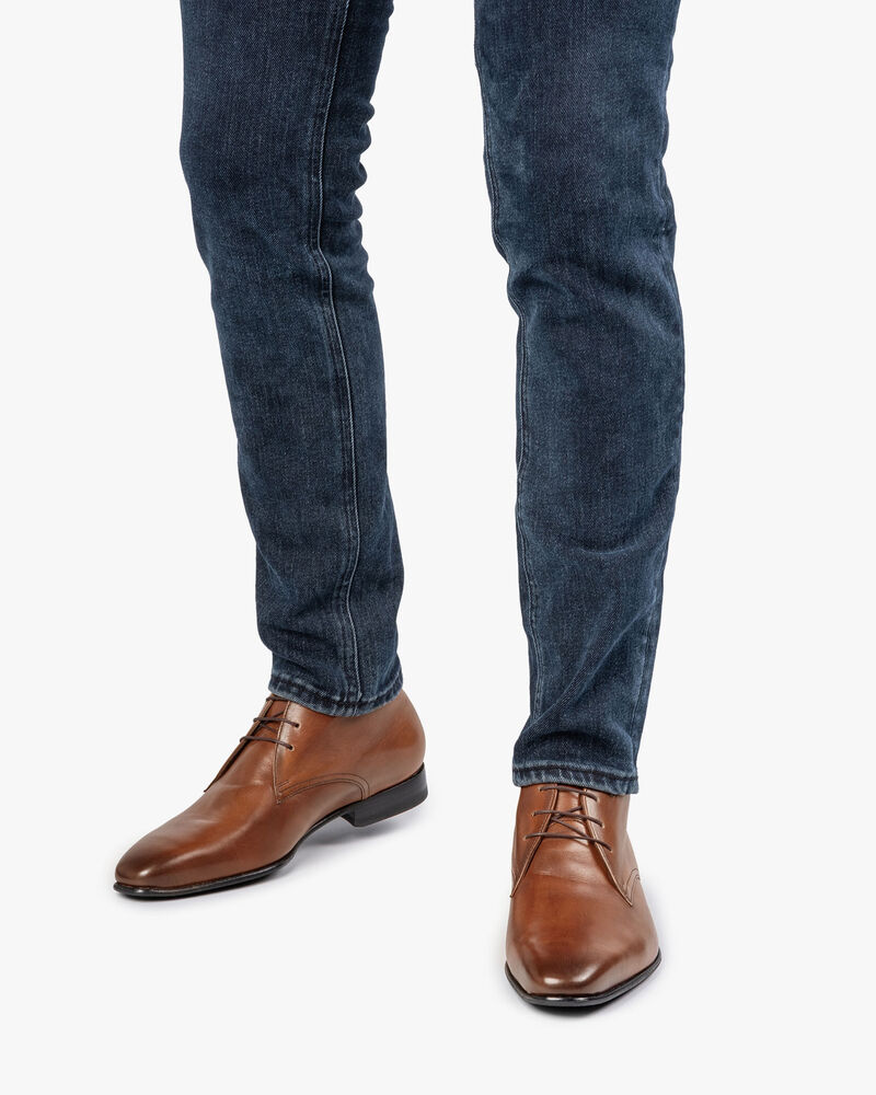 Calf leather lace shoe cognac