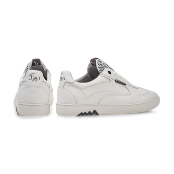 Sneaker calf leather white