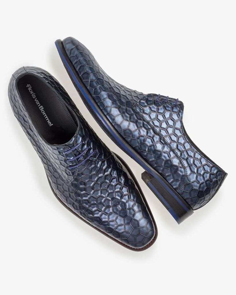 Lace shoe metallic print blue