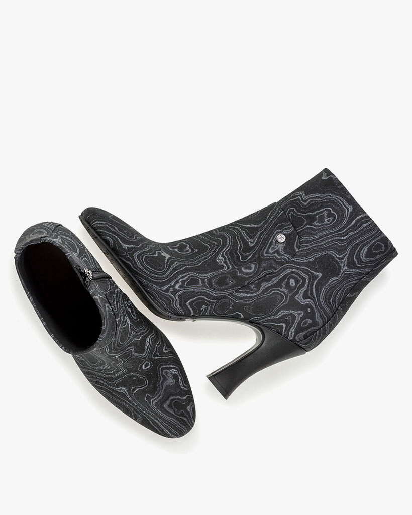 Ankle boot print black