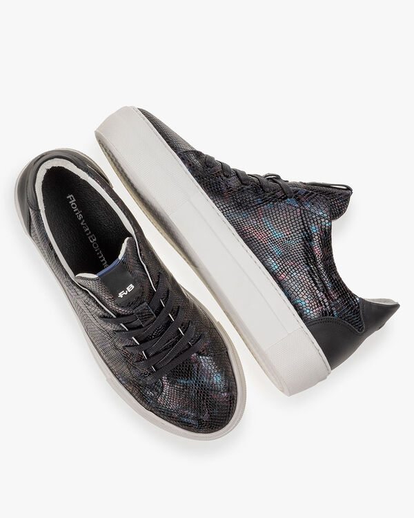 Sneaker reptile print blue