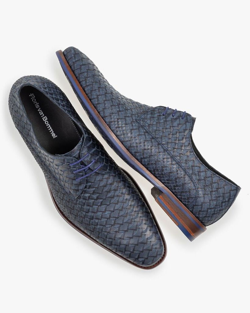 Lace shoe blue nubuck leather