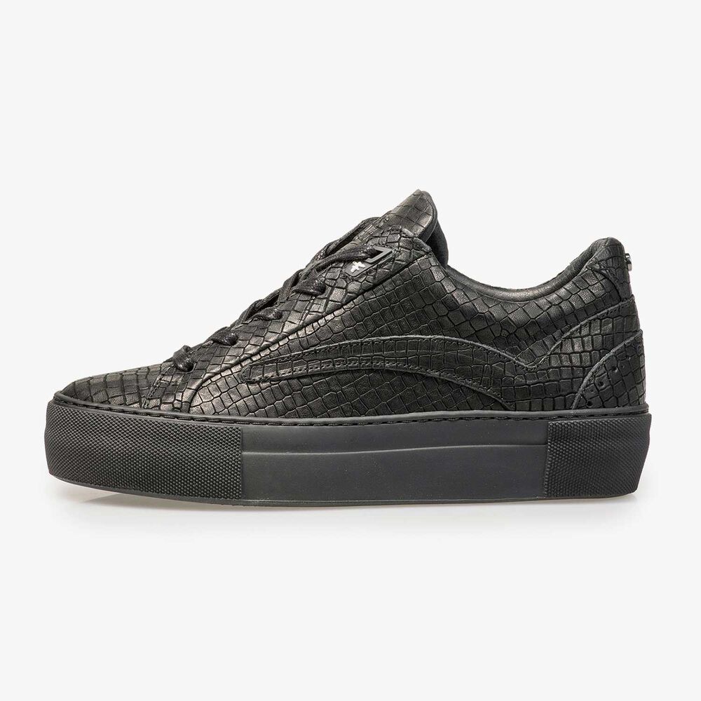Black leather sneaker with croco print