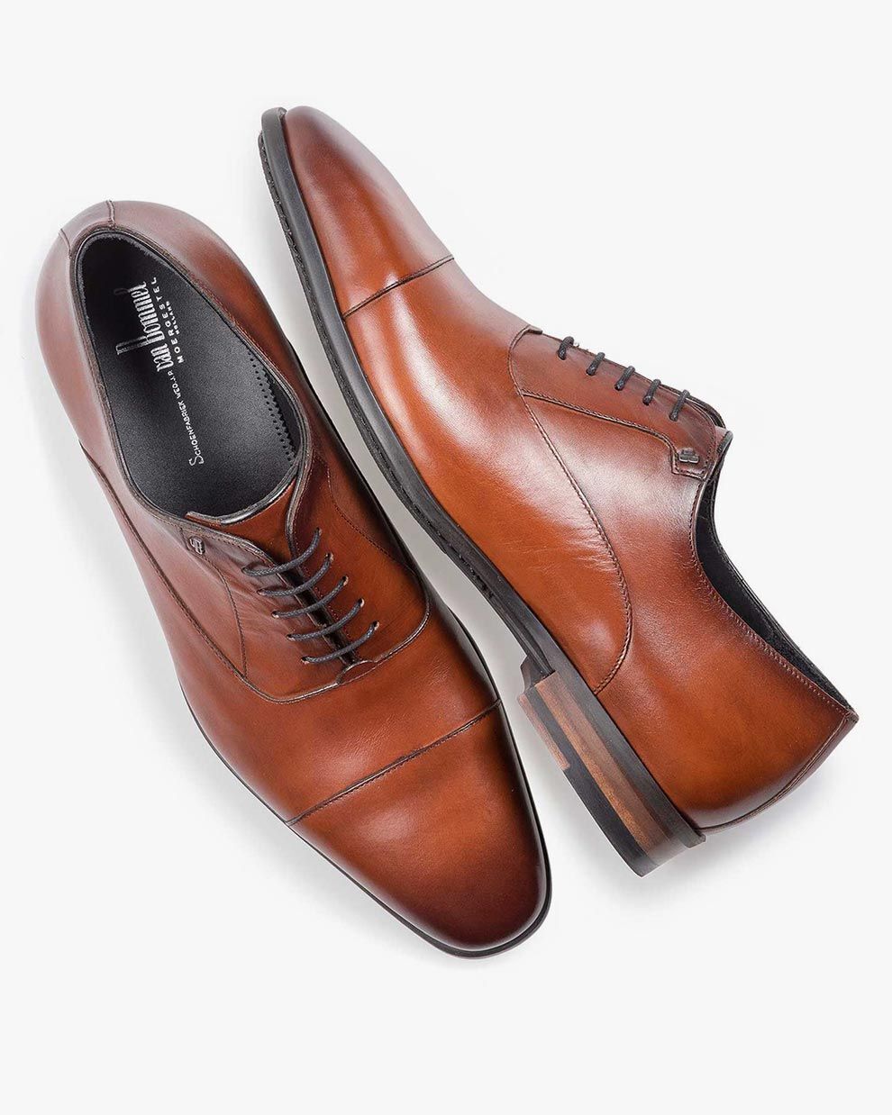 Dark cognac-coloured calf leather lace shoe SBM-30075-24-01 | Van Bommel  Official®
