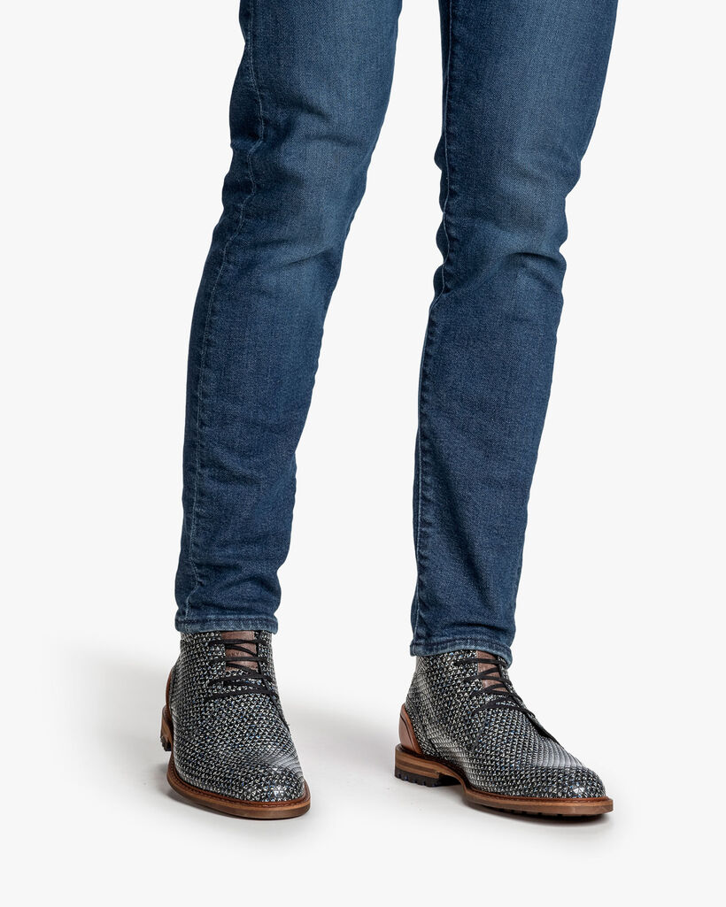 Lace boot leather black/white