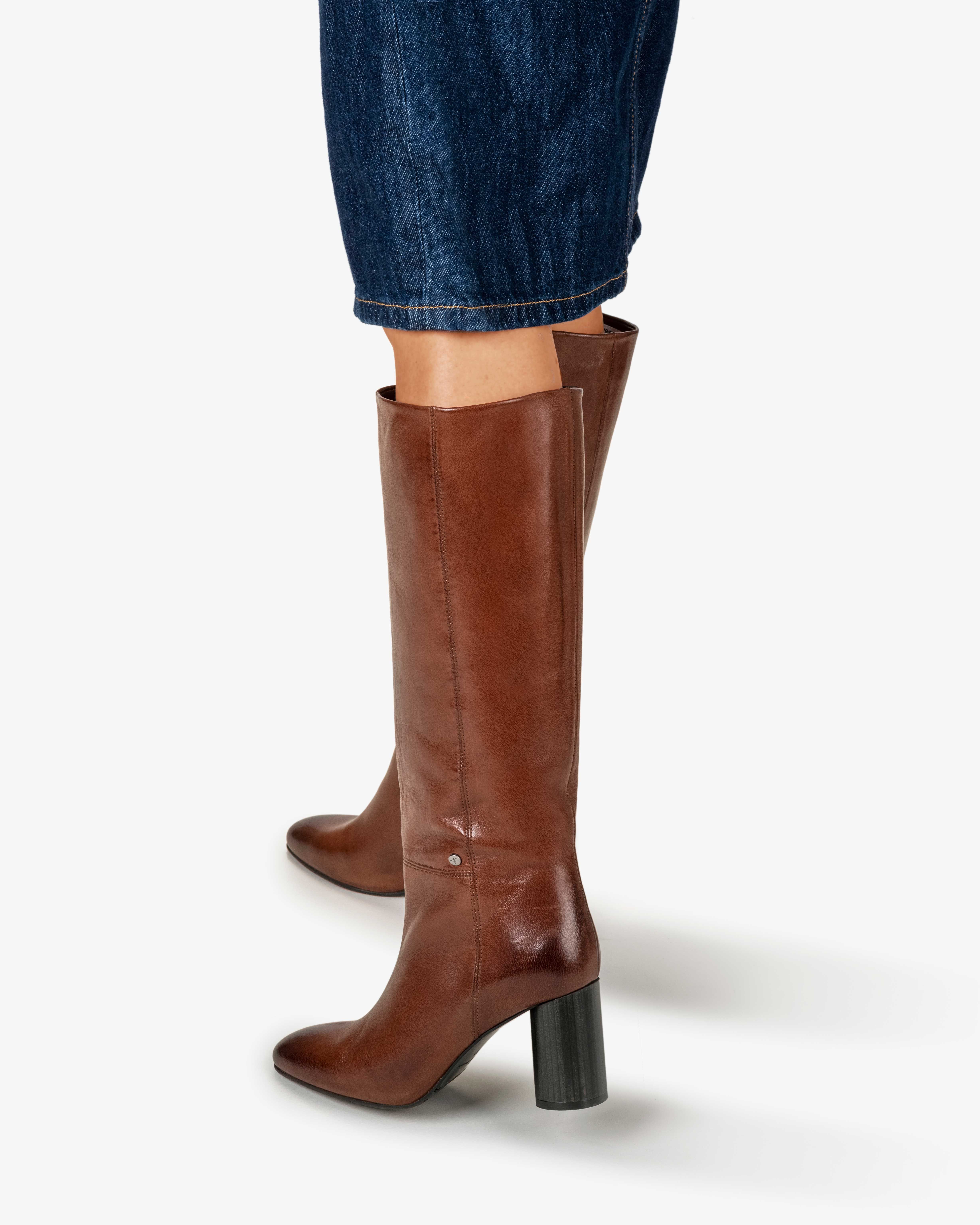 Boots for women | Floris van Bommel Women®