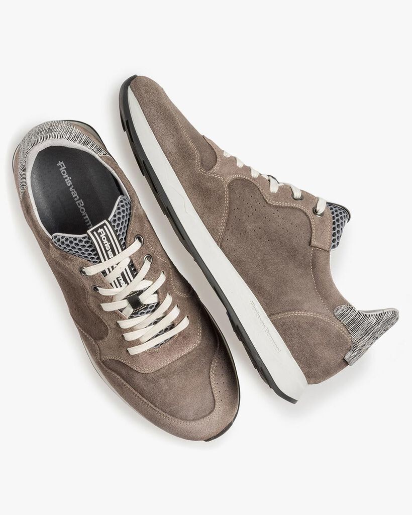 Taupe-coloured suede leather sneaker