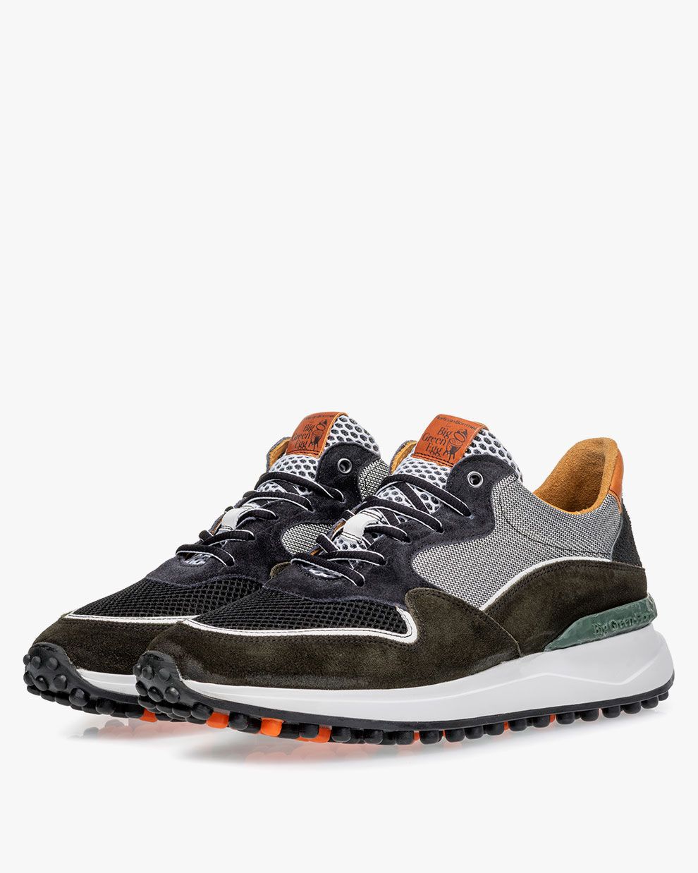 Noppi sneaker suede green SFM-10060-51-01 | Floris van Bommel®