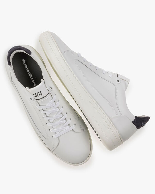 Sneaker leather white
