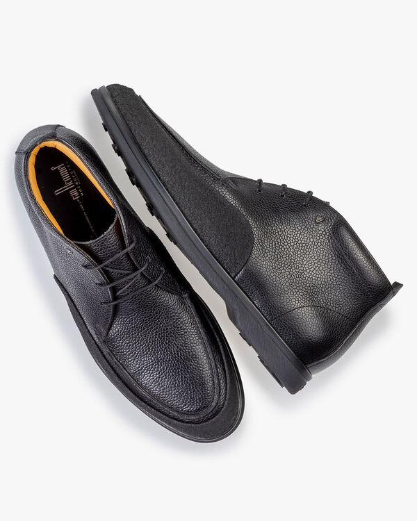 Lace boot printed leather black