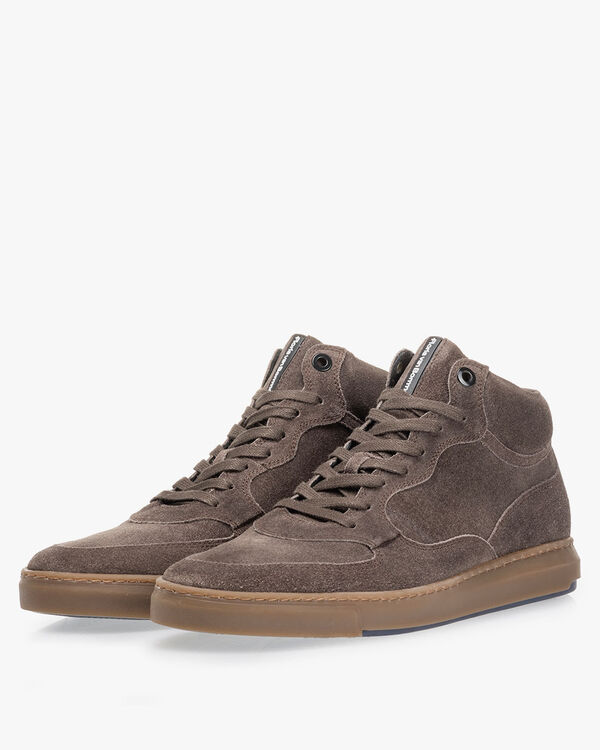 Sneaker suede taupe