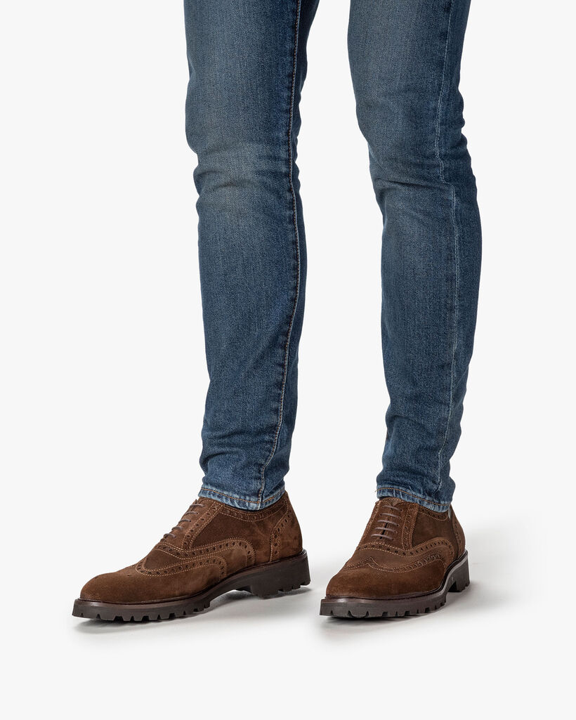 Lace shoe suede cognac
