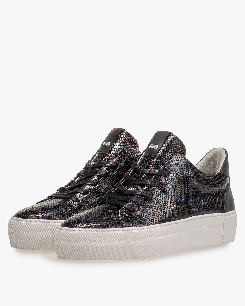 Sneaker reptile print blue