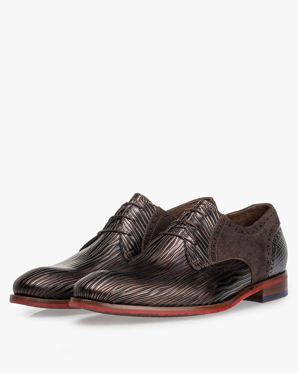 Lace shoe metallic print bronze