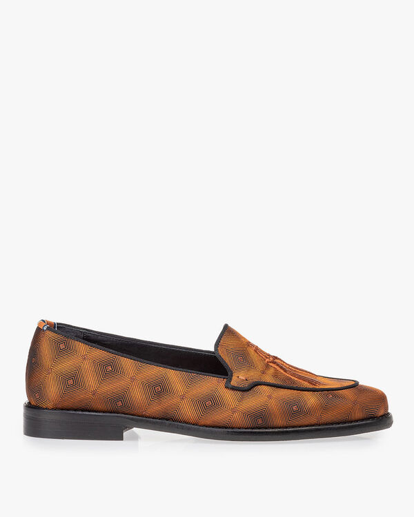 Loafer brown textile with print