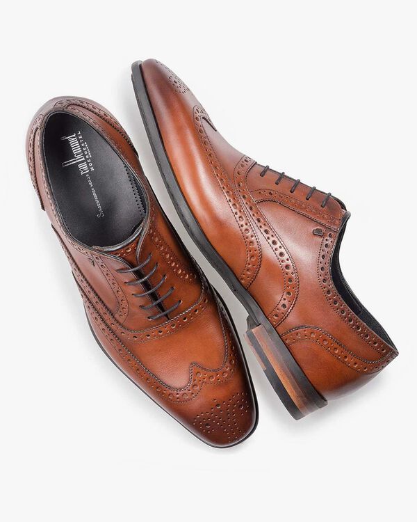 Cognac-coloured calf leather brogue