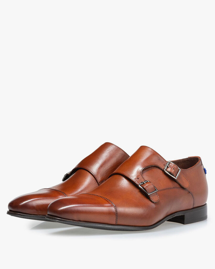 Buckle shoe calf leather cognac