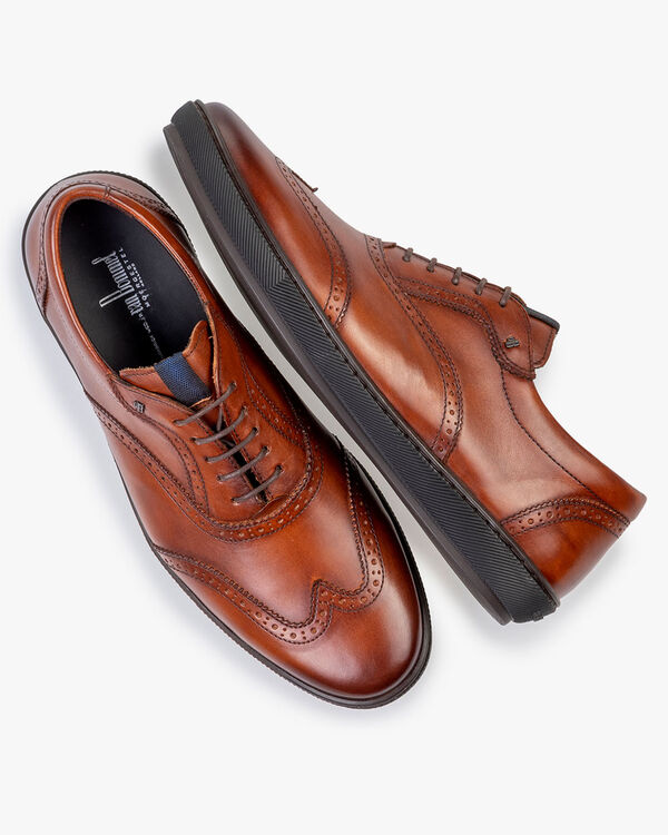 Sneaker calf leather dark cognac