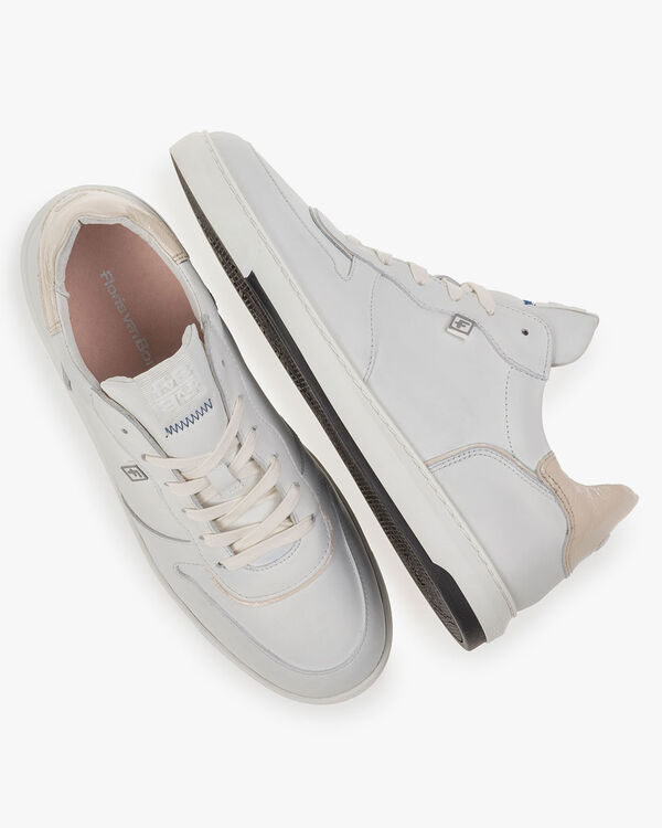 Sneaker calf leather white
