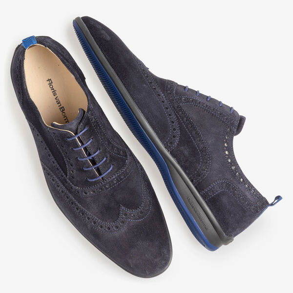 Dark blue suede leather lace shoe