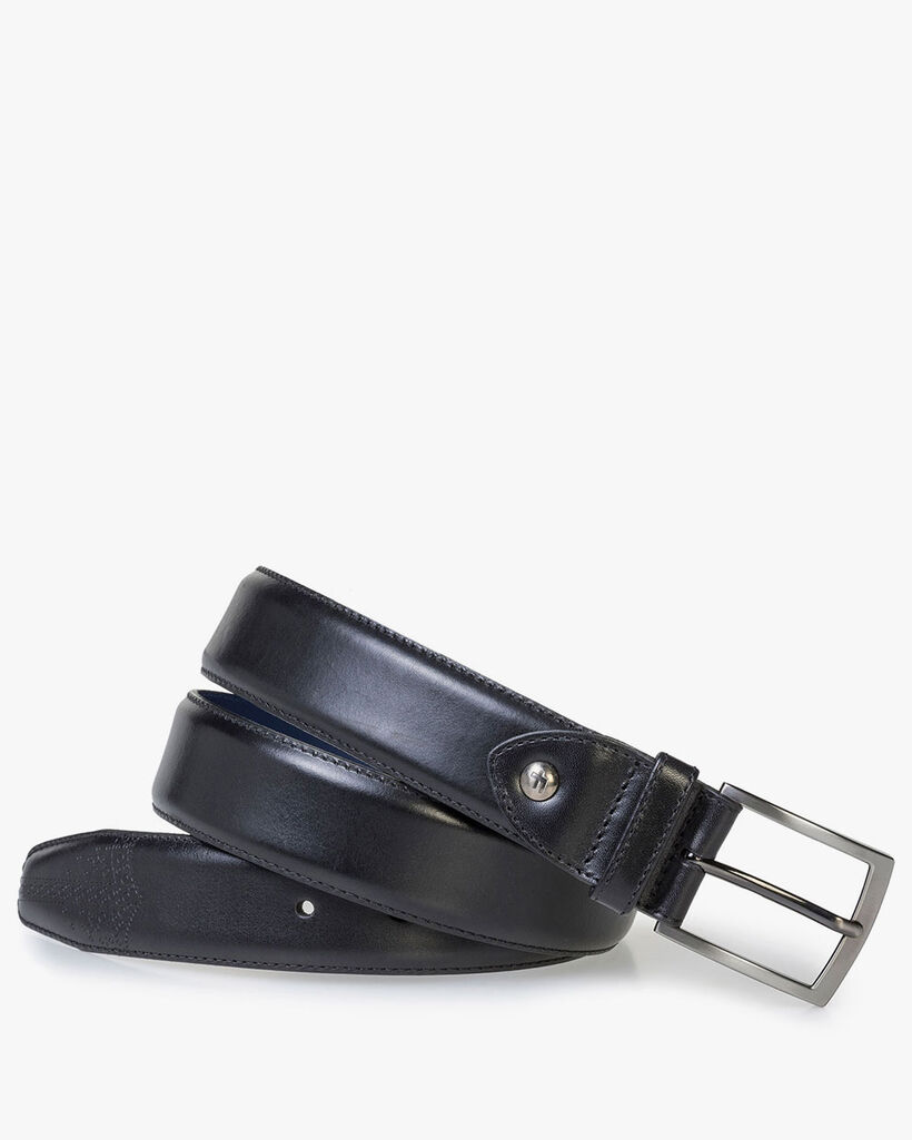 Black calf leather belt
