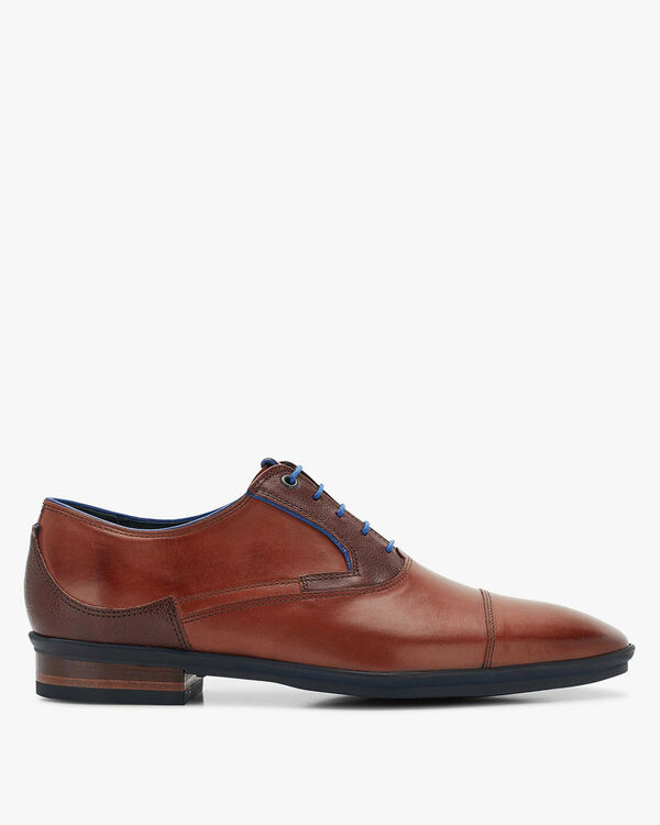 Lace shoe calf leather cognac