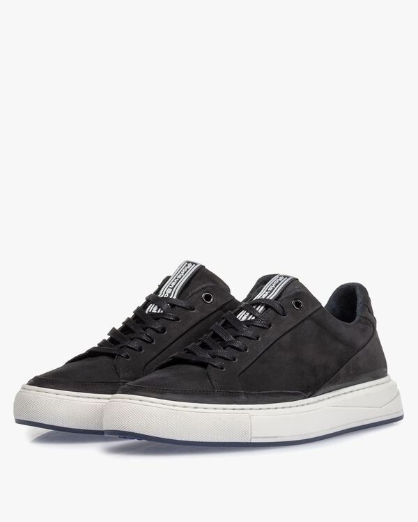 Sneaker nubuck leather black