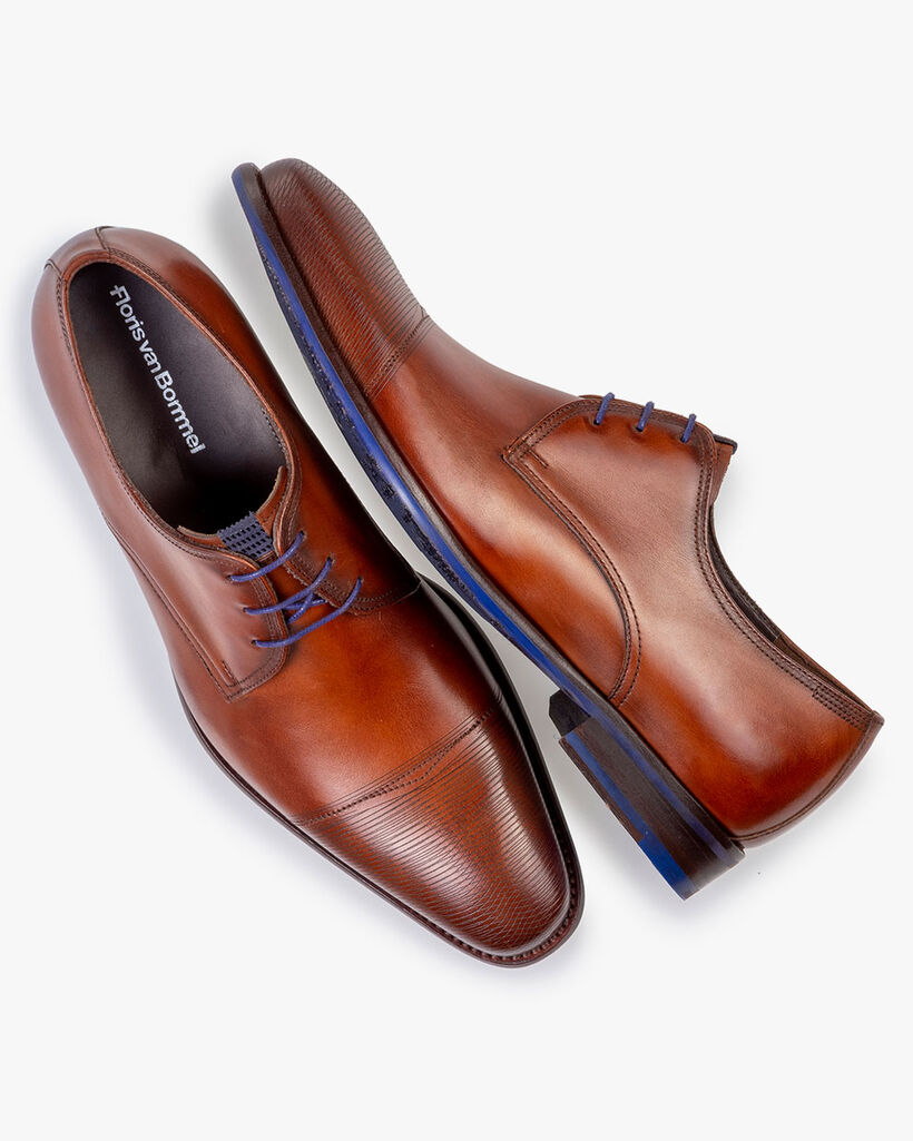 Lace shoe calf leather dark cognac