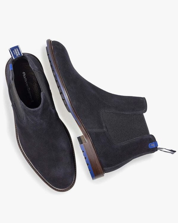 Dark blue suede chelsea boot