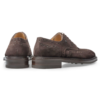 Brown suede brogue