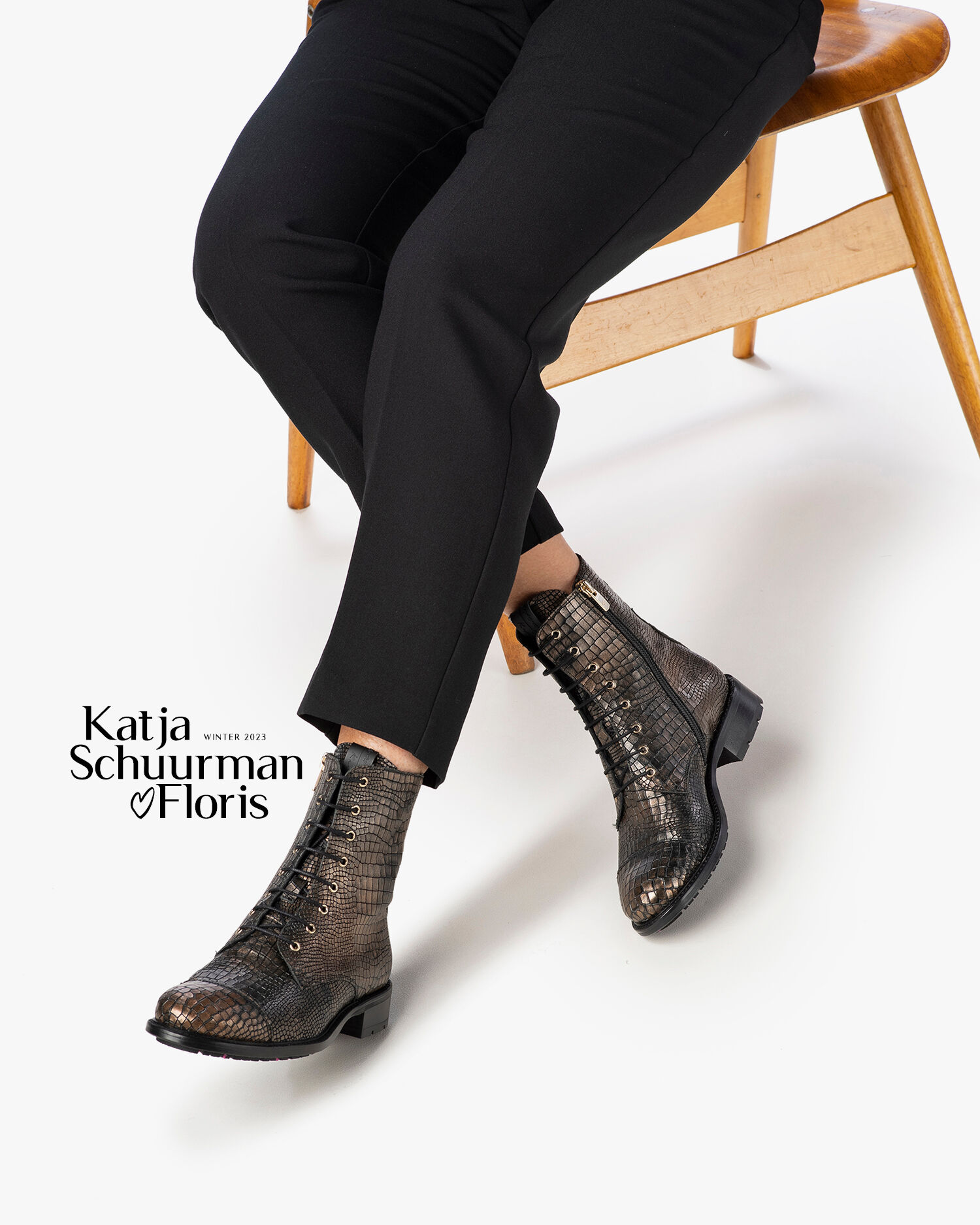 Enkellaarsjes schuurman on sale