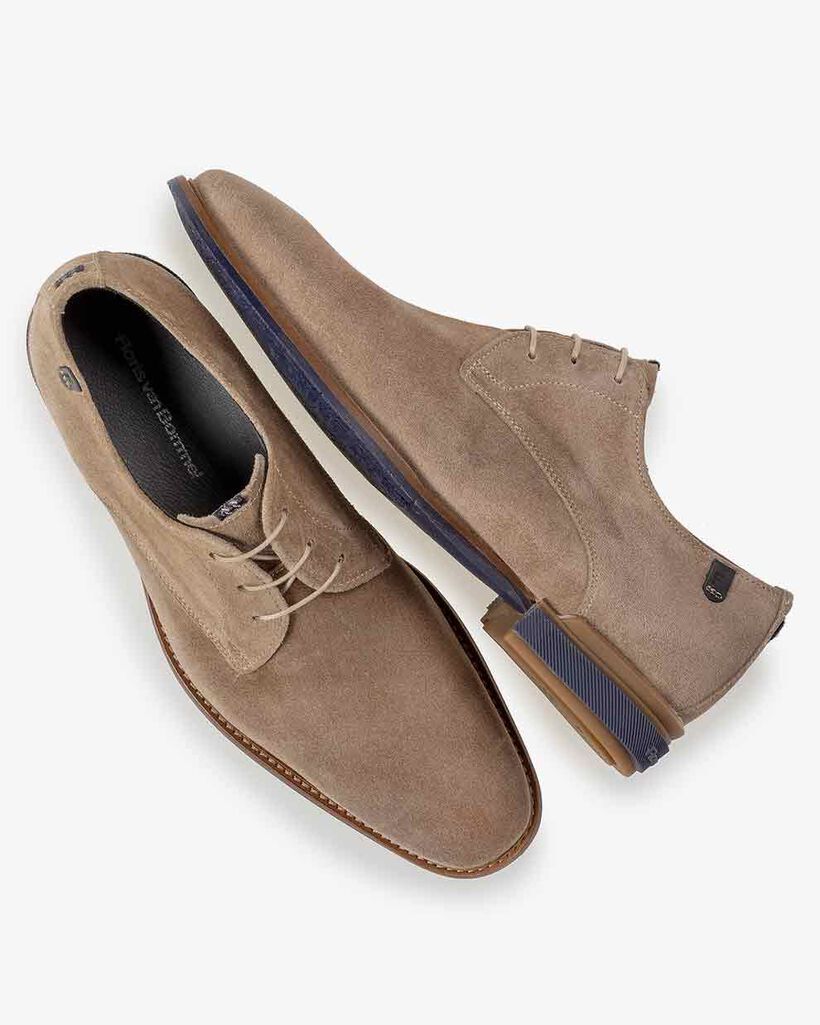 Lace shoe sand-coloured suede leather