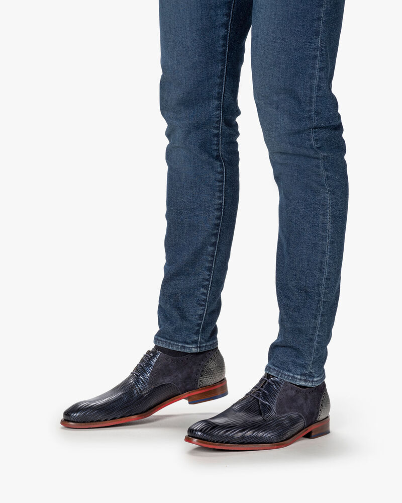 Lace shoe metallic print dark blue