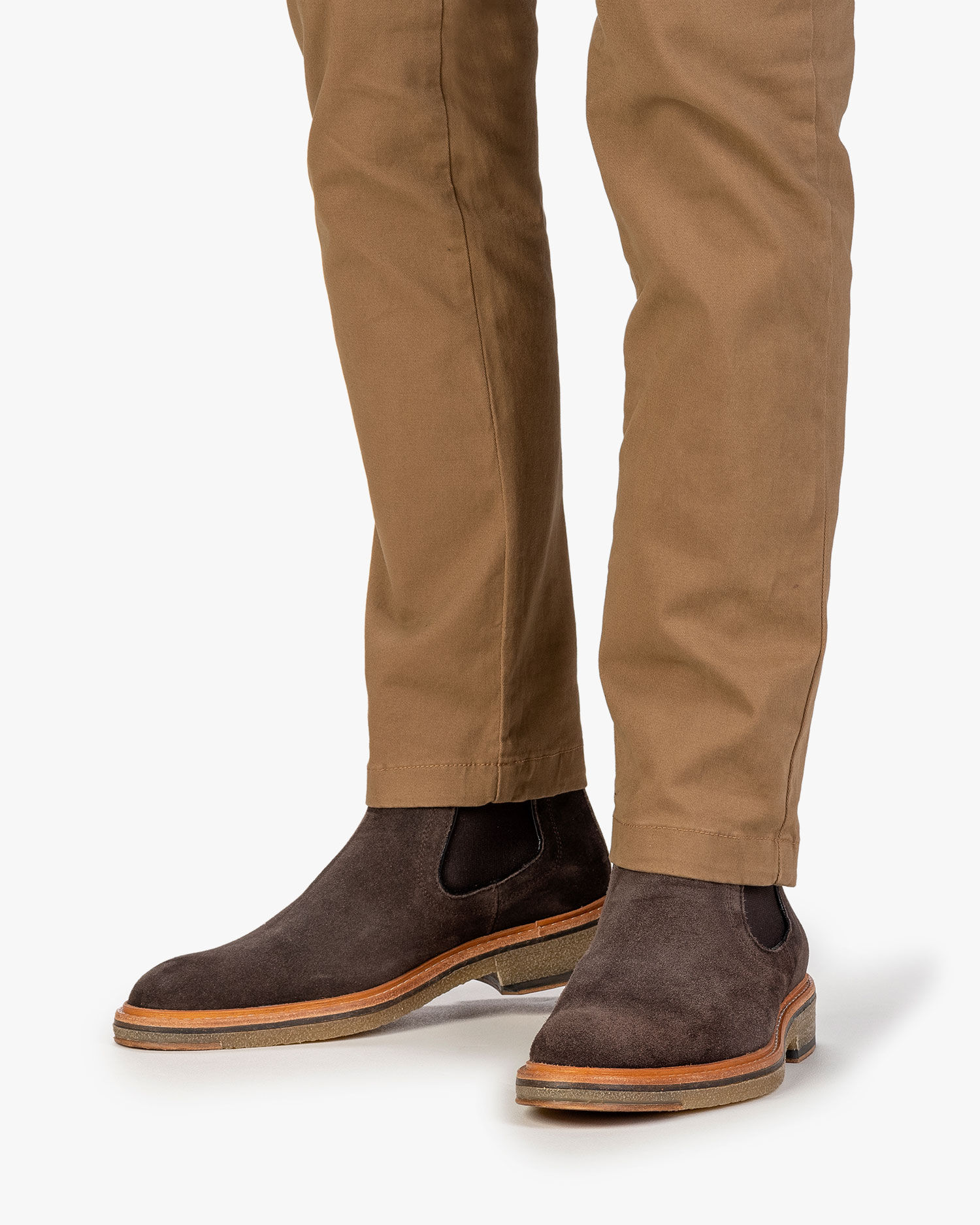 Chelsea boot De Tanker 03.03 Floris van Bommel Official