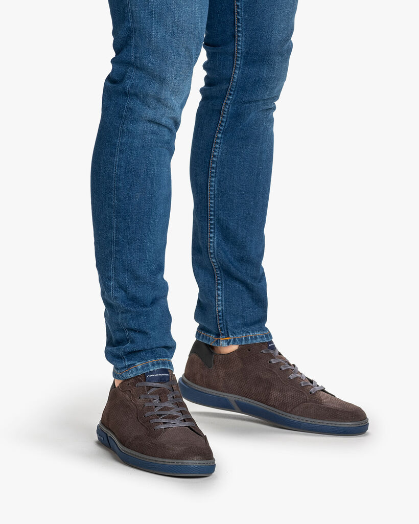 Sneaker leather dark brown